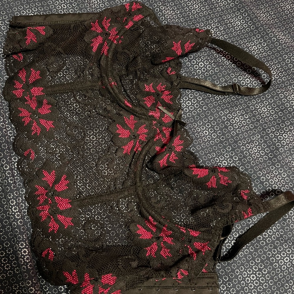 Dreamgirl Black and Red Lace Bralette